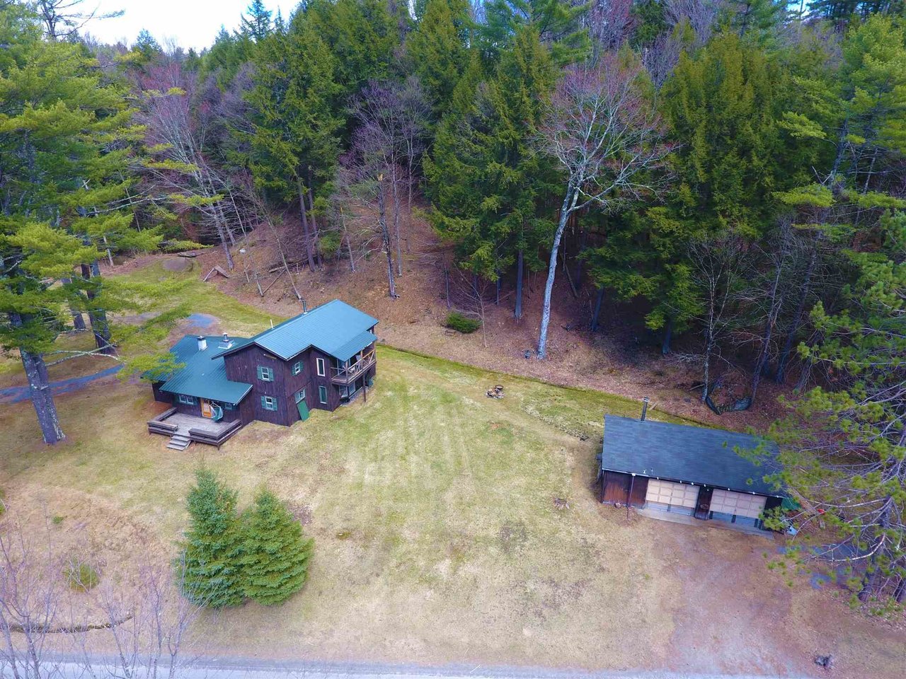 914 West River Road