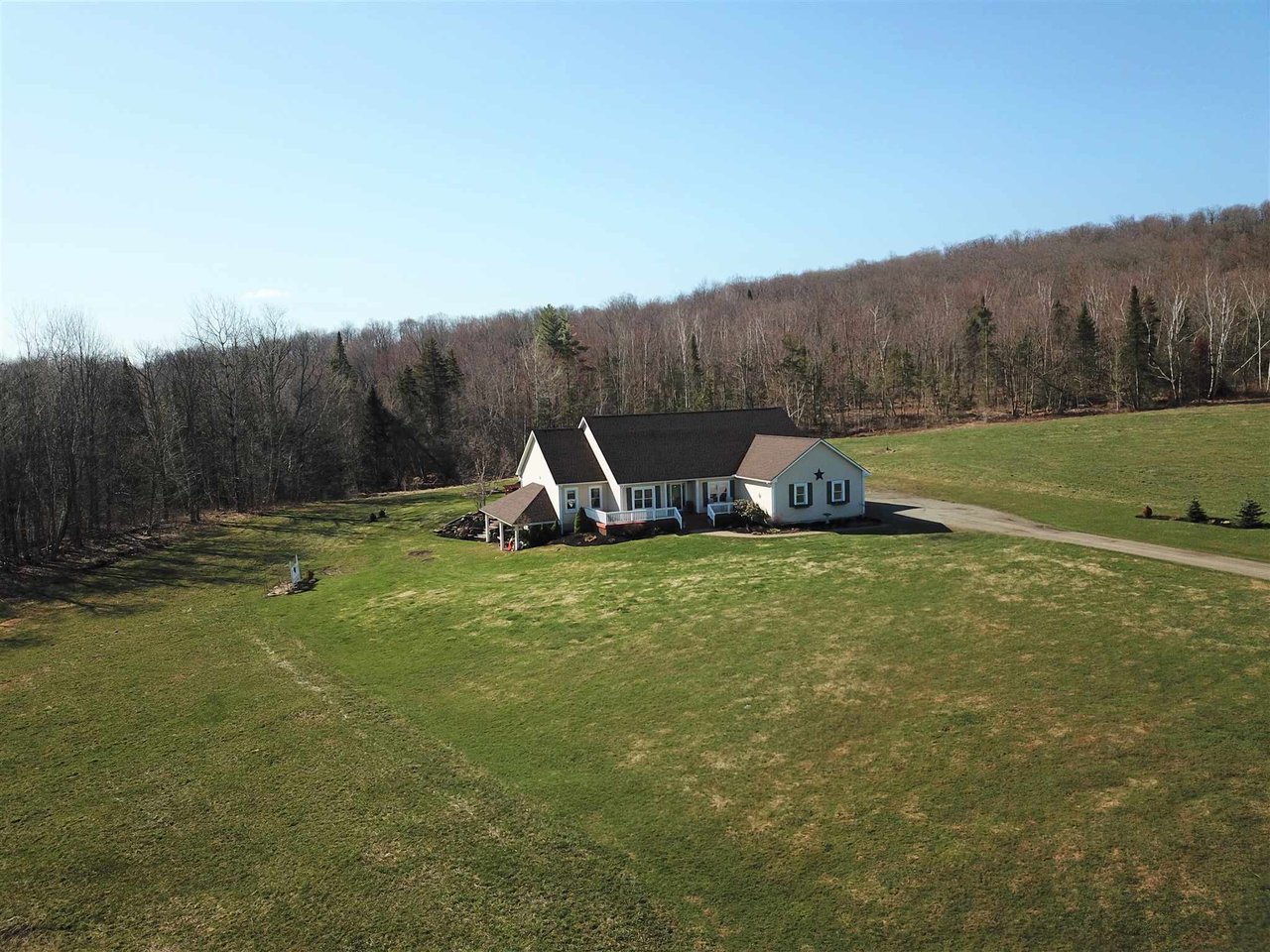 915 Hinman Settler Road