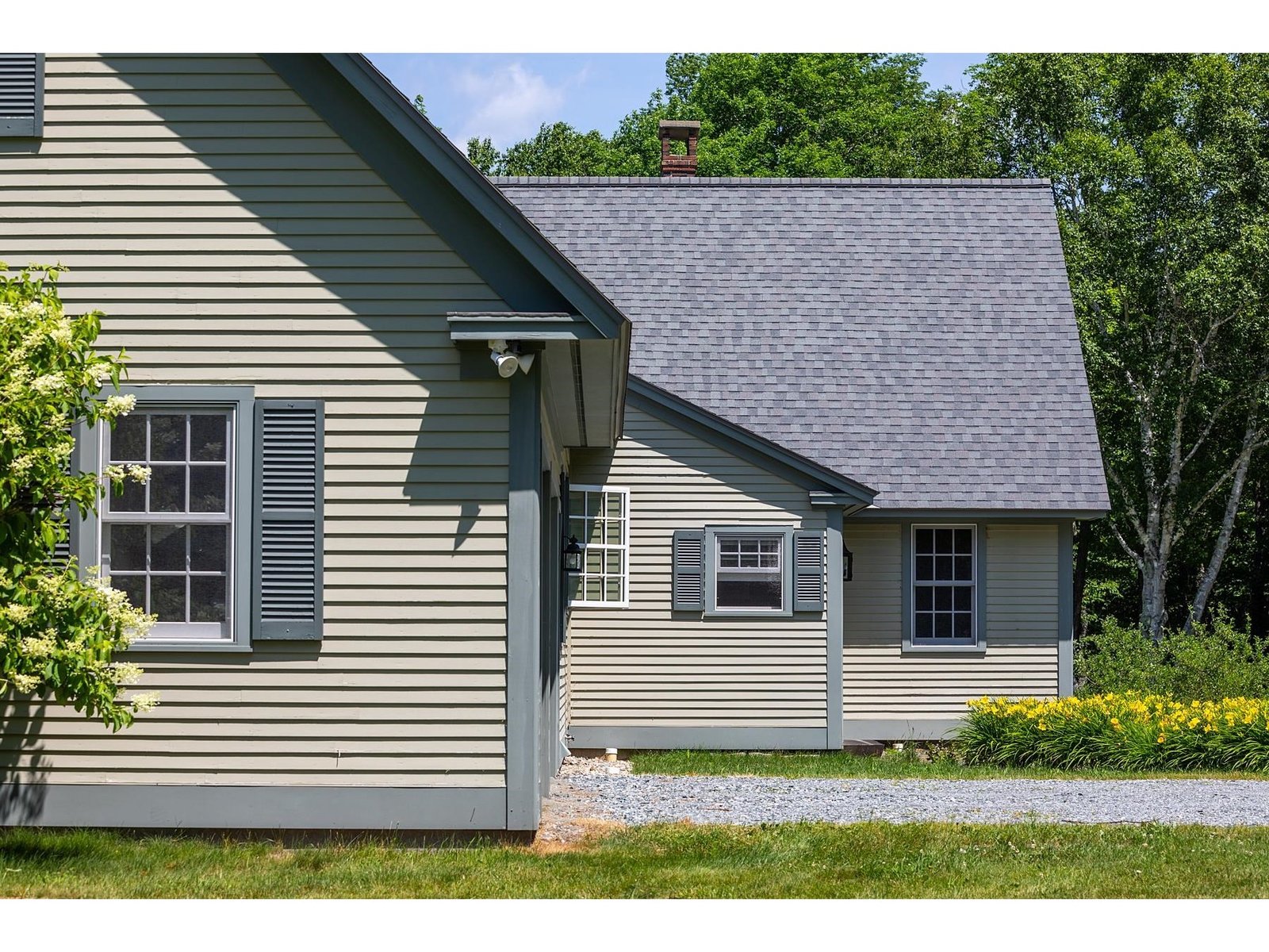 915 Peterkin Hill Road