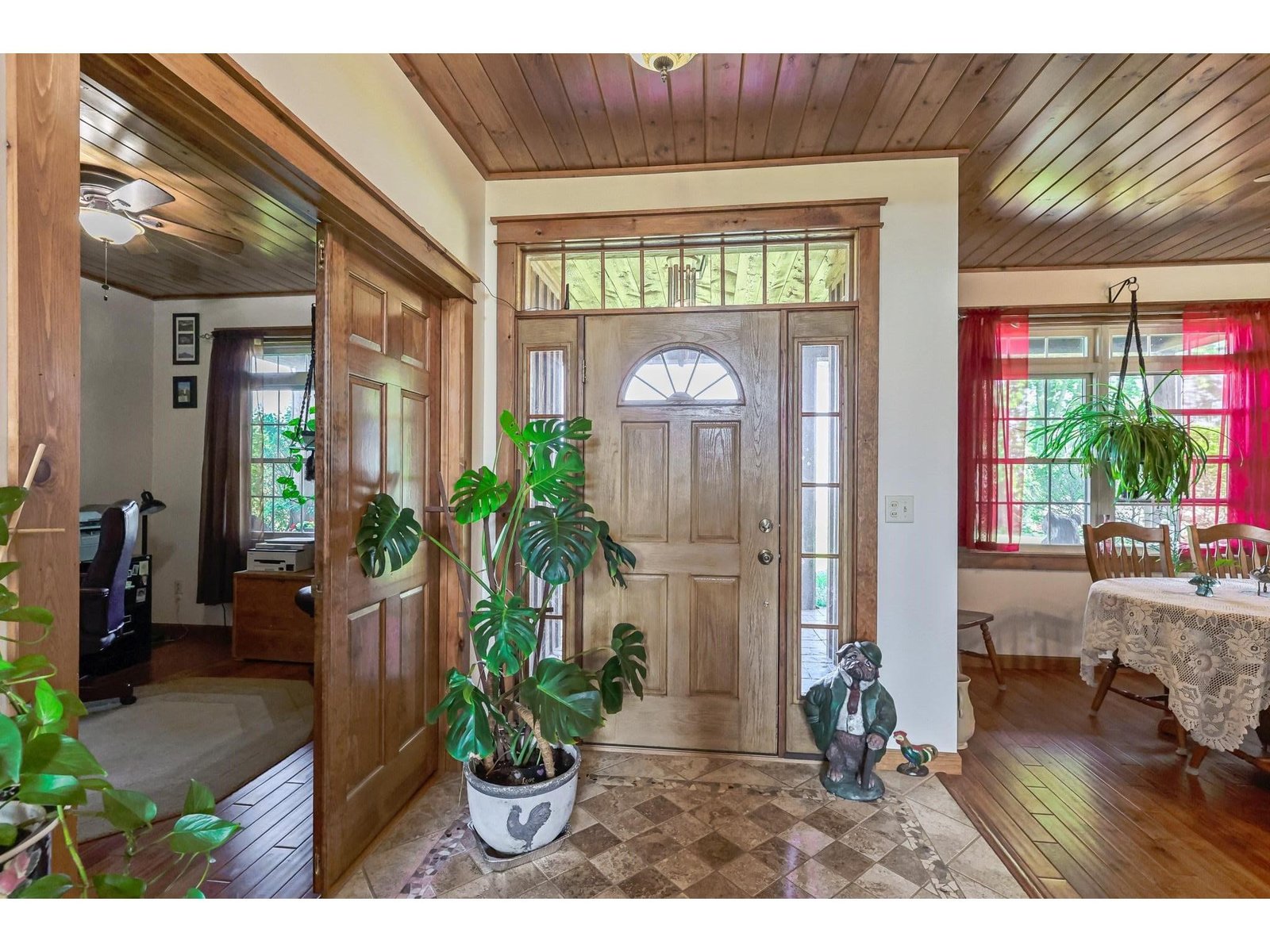 918 Armstrong Road
