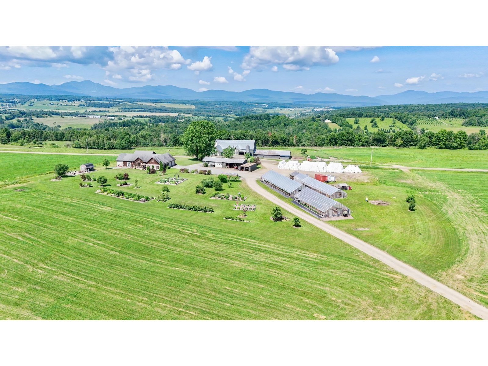 918 Armstrong Road