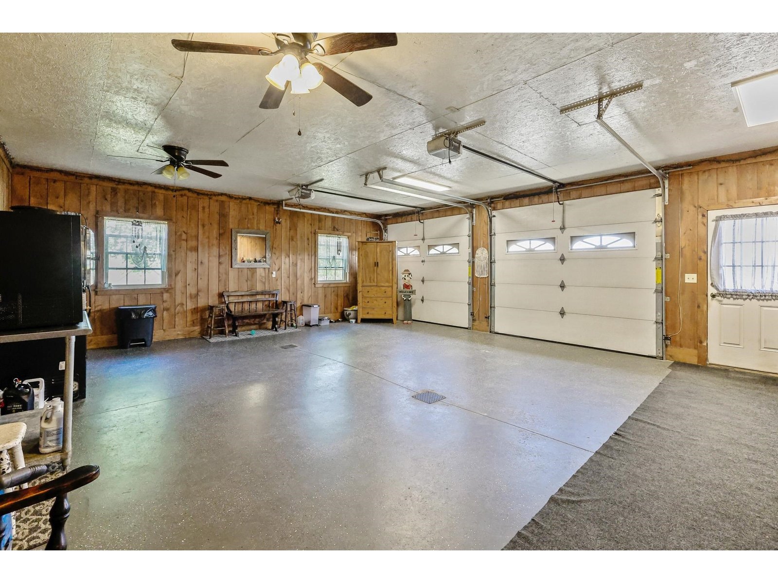 918 Armstrong Road