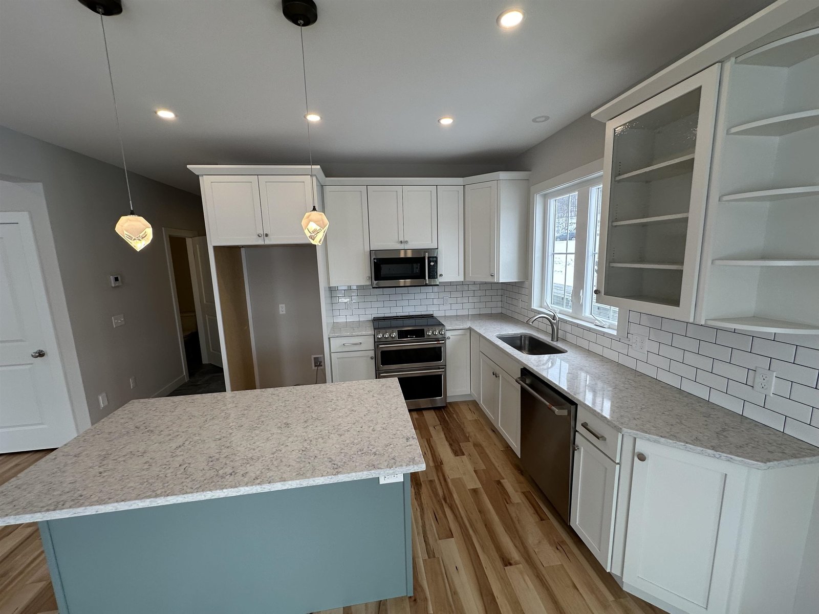 92 Acadia Lane, Unit 9