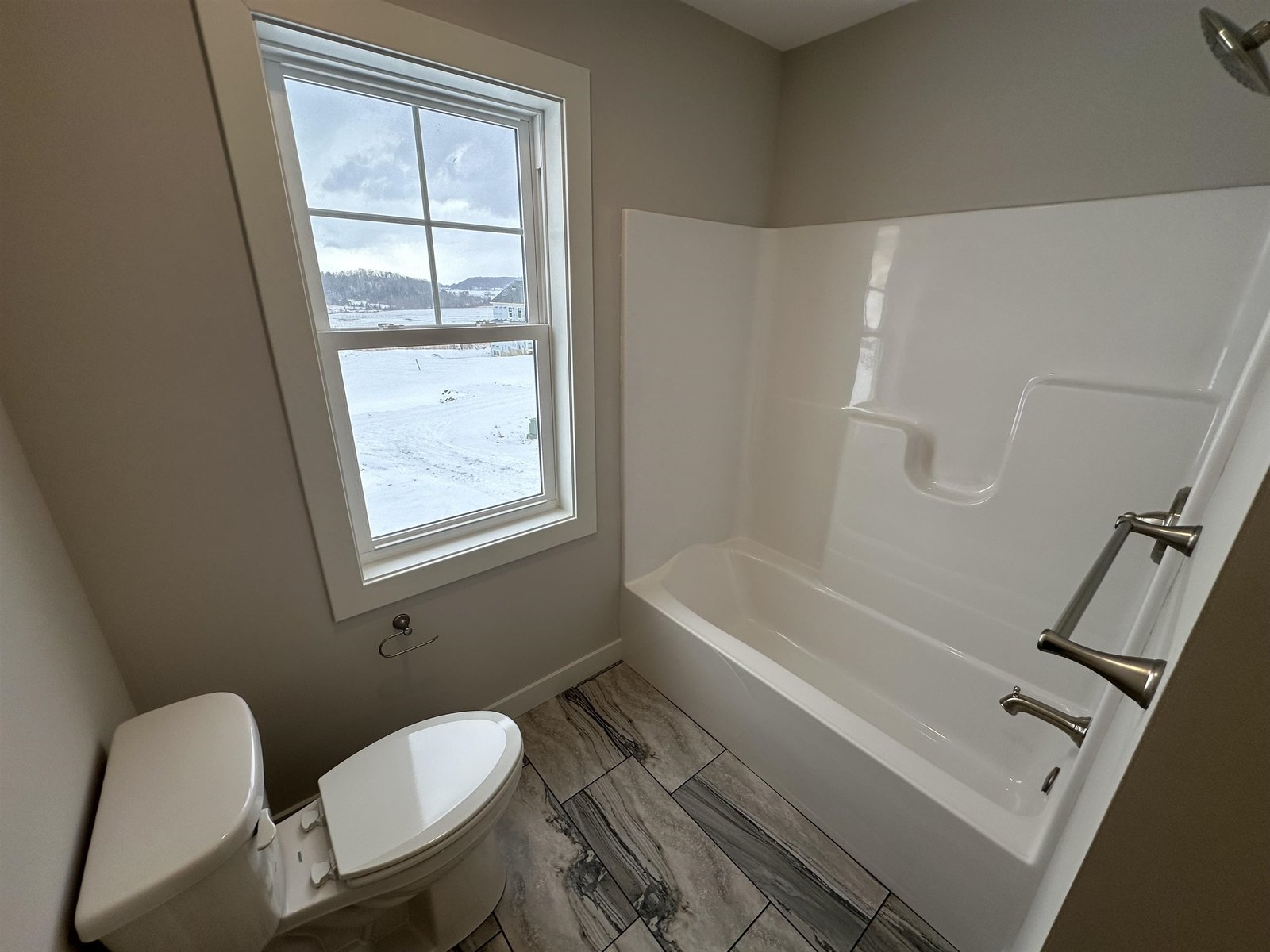 92 Acadia Lane, Unit 9