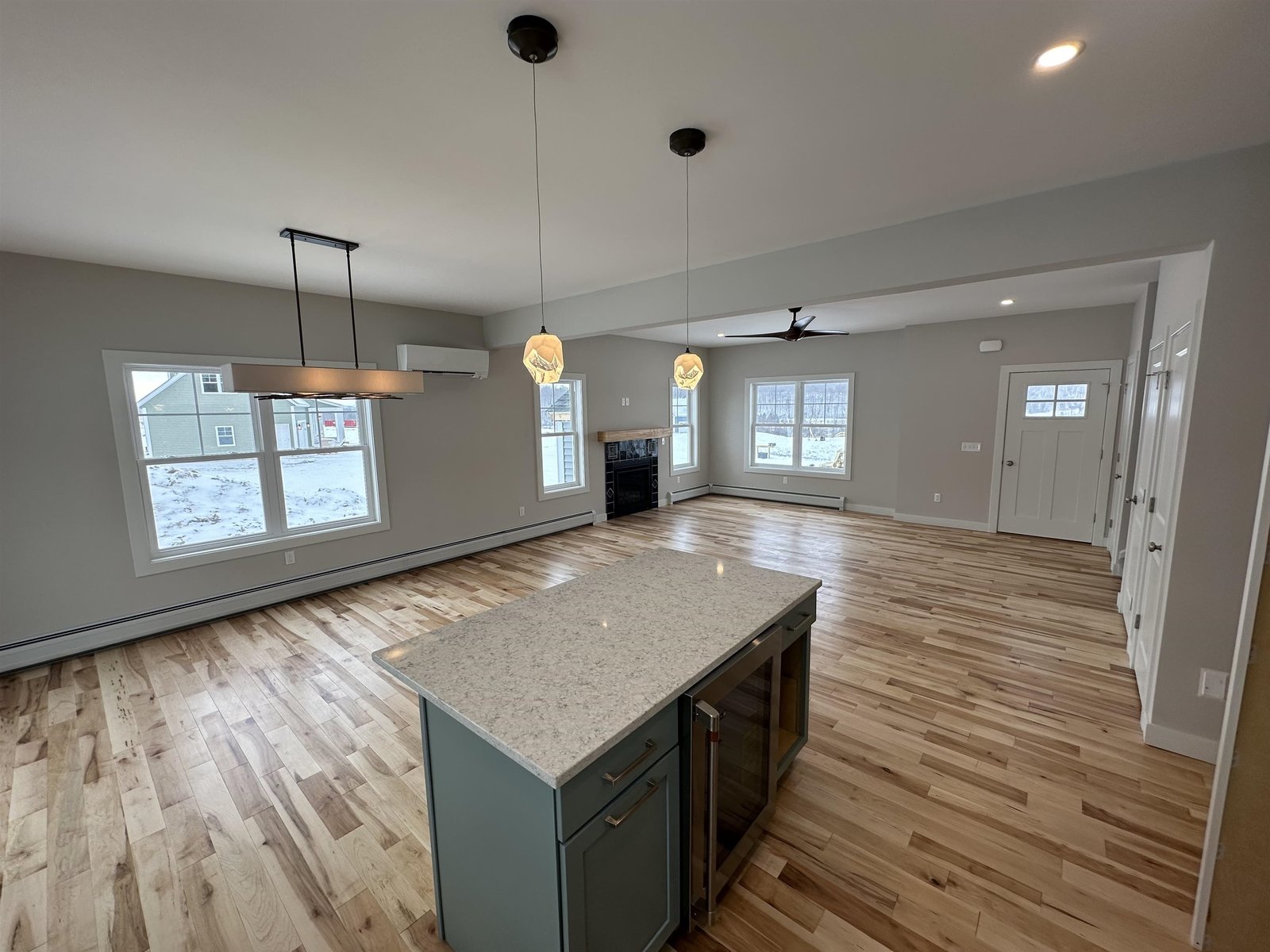 92 Acadia Lane, Unit 9