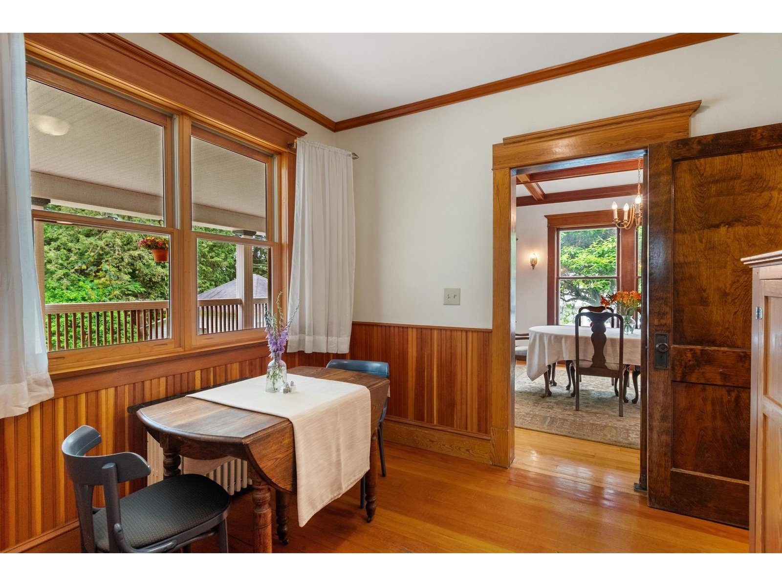 Breakfast Nook