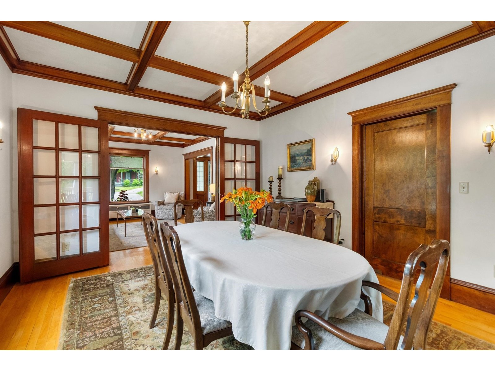 Formal Dining