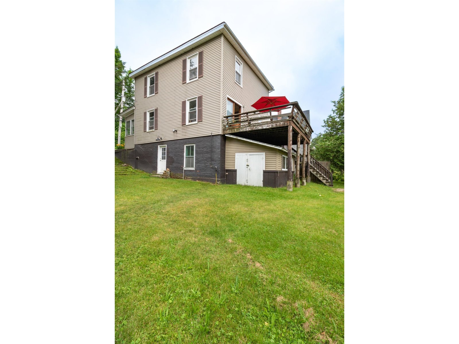 92 Derby Street