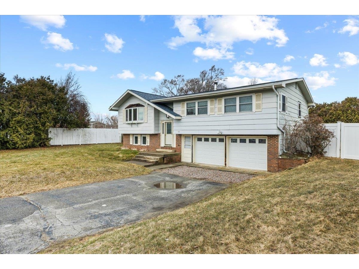 92 Dunlop Way