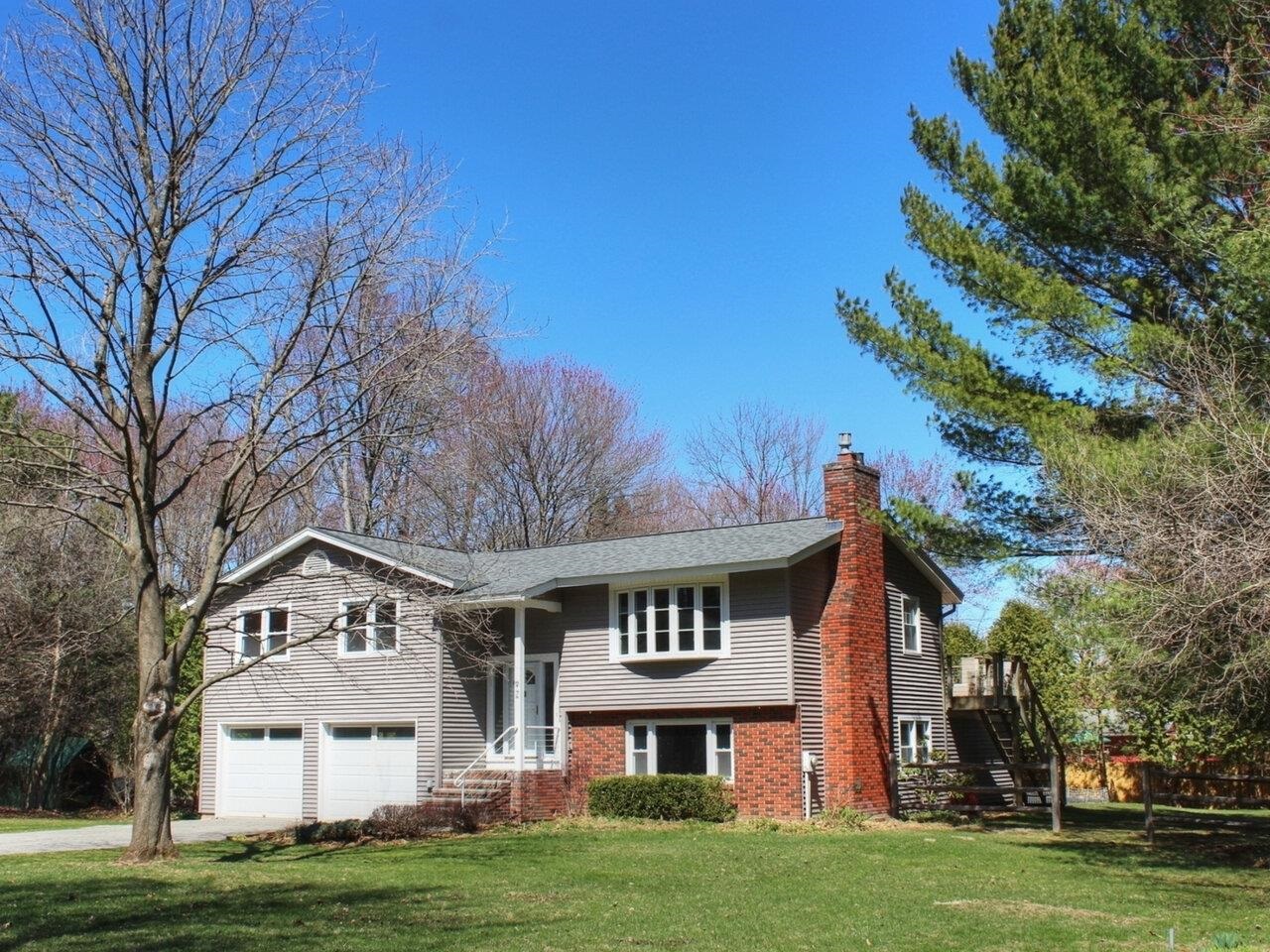 92 Fletcher Lane