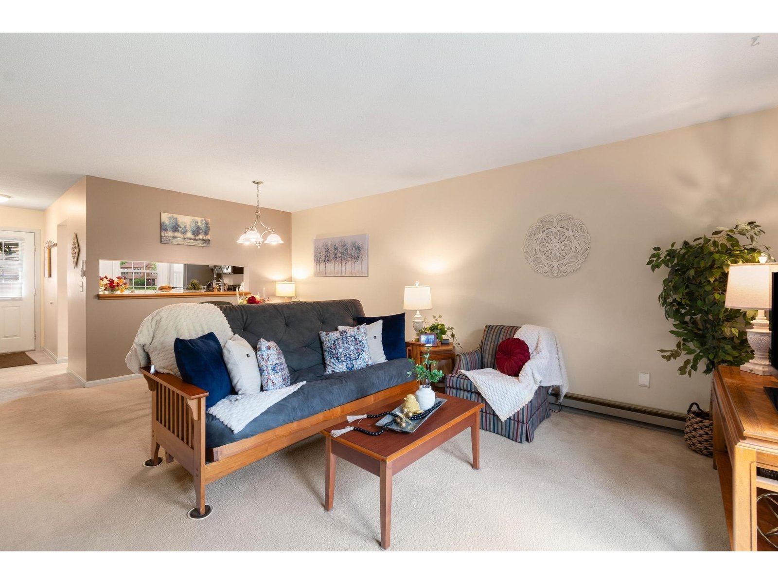 92 Hayes Avenue, Unit 92
