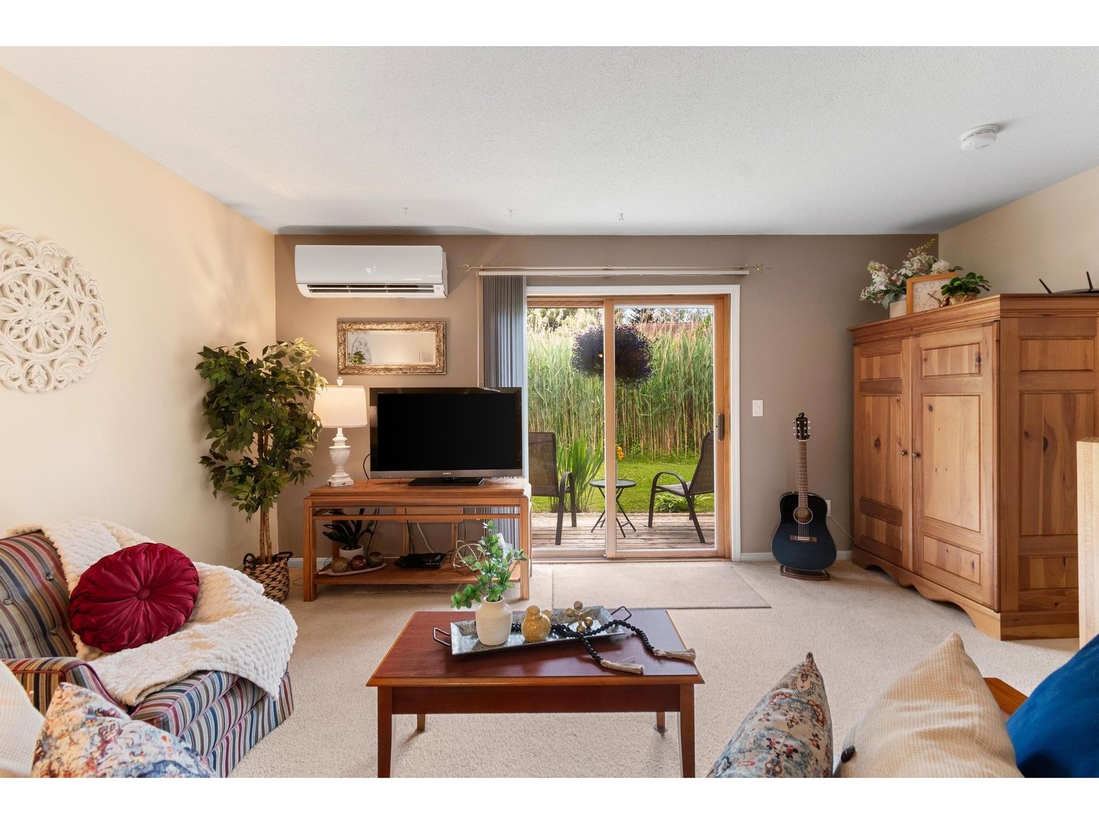 92 Hayes Avenue, Unit 92