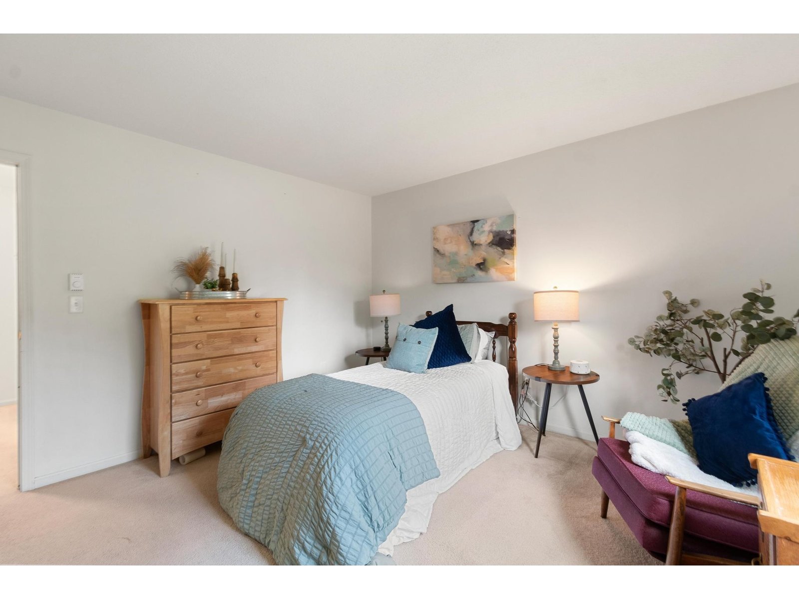 92 Hayes Avenue, Unit 92