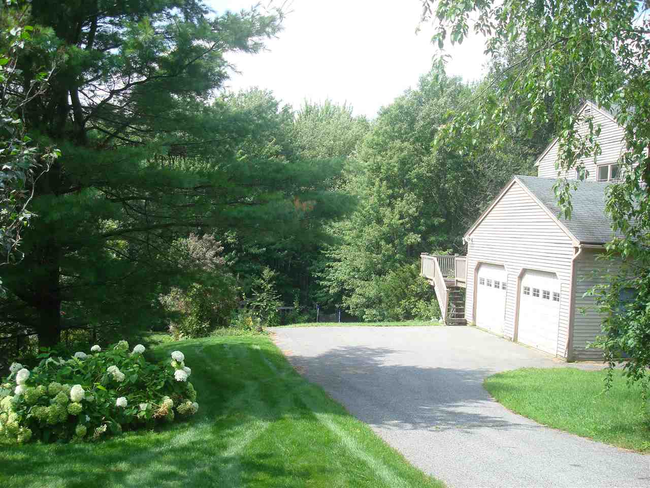 92 Maplewood Avenue