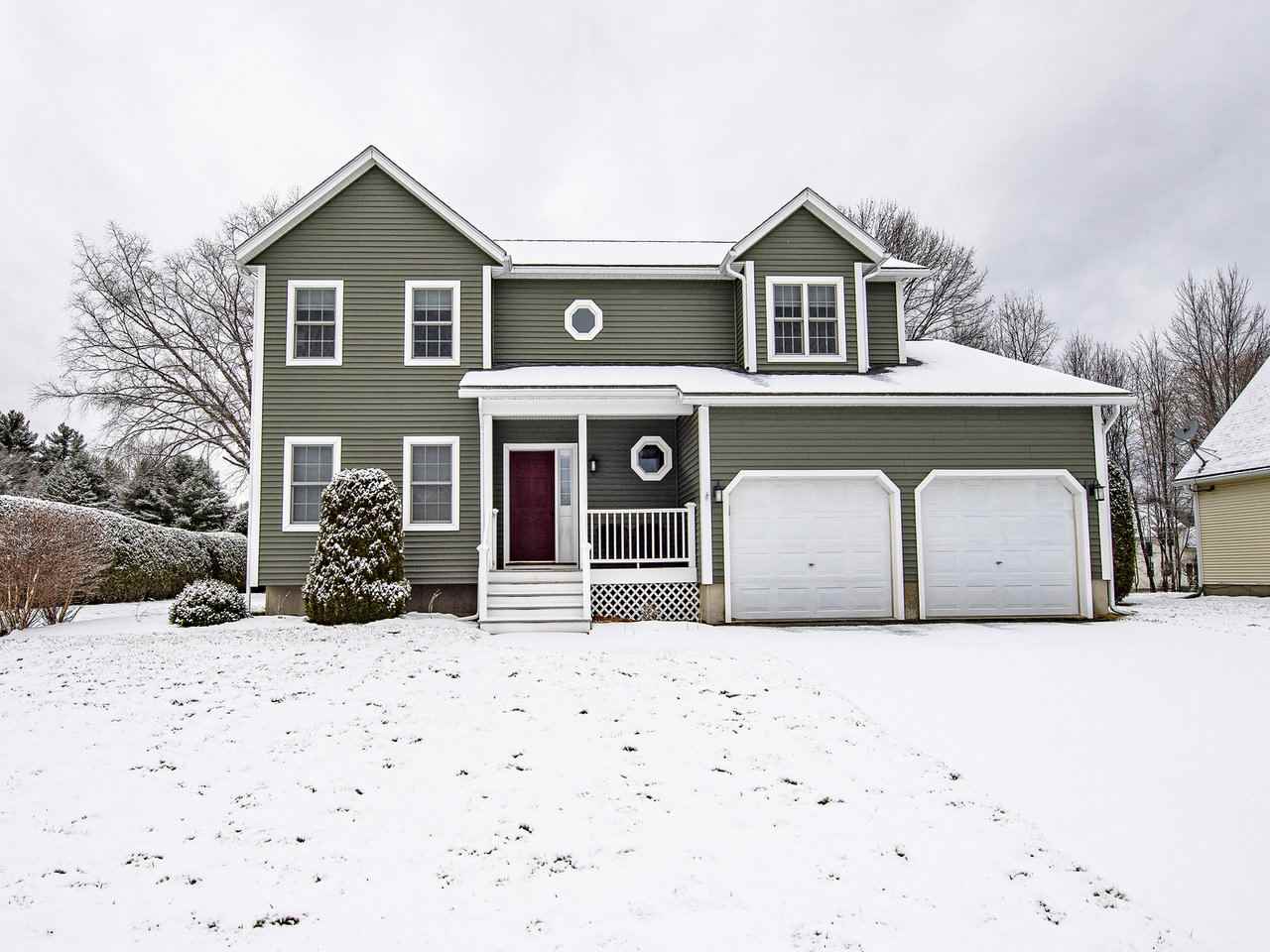 92 Woodrose Lane
