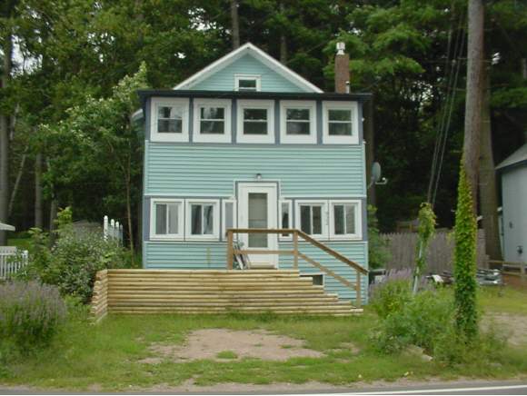 922 East Lakeshore Dr