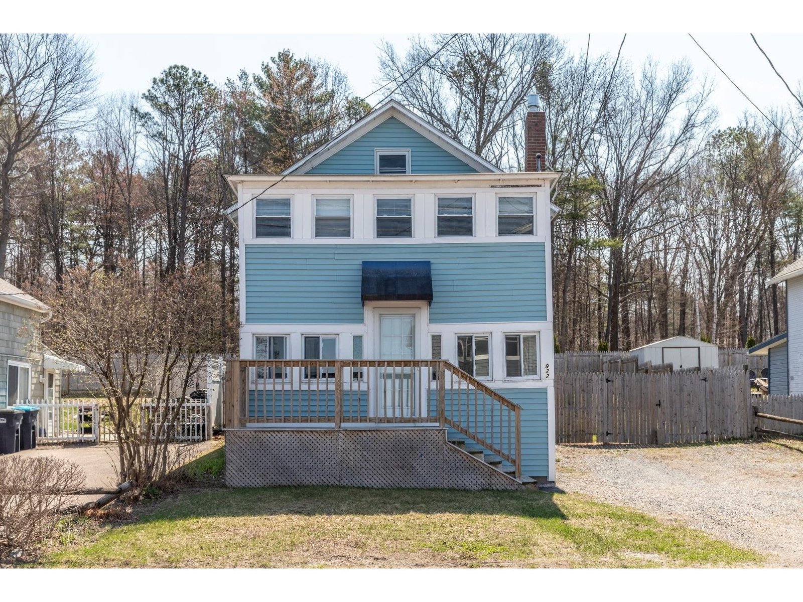 922 East Lakeshore Drive, Colchester
