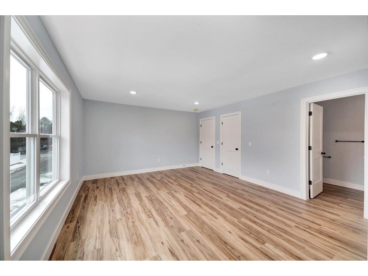 925 Falls Road, Unit 2