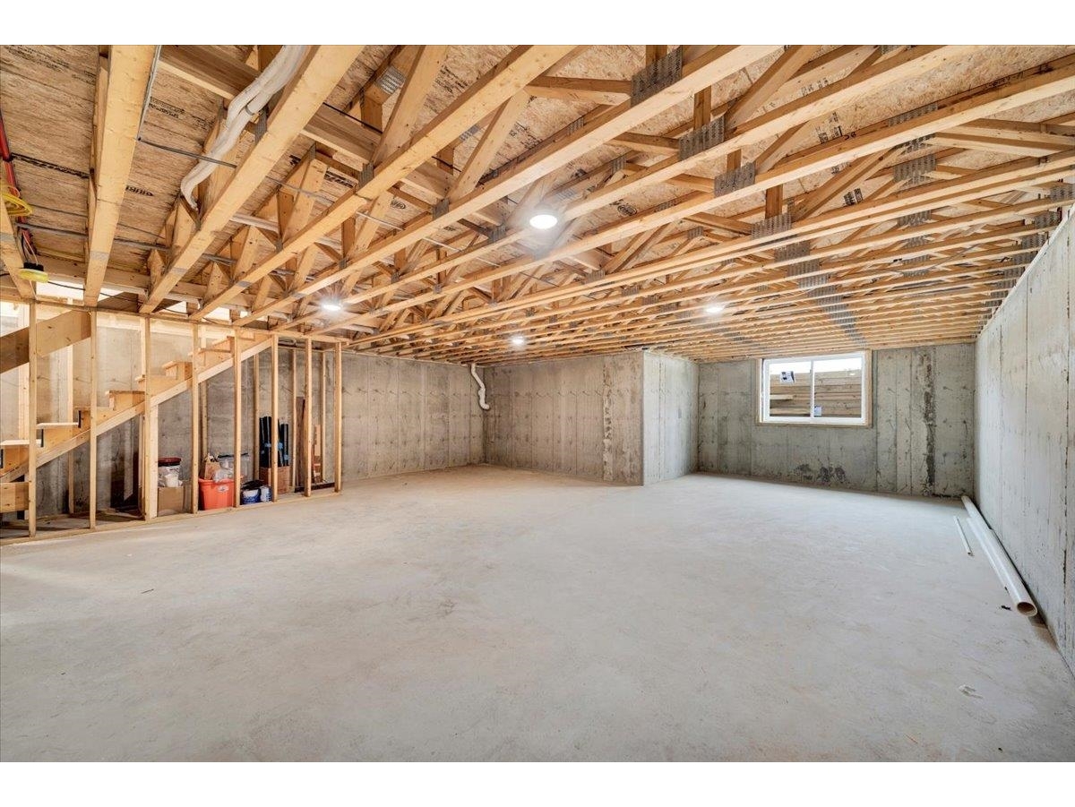 925 Falls Road, Unit 2