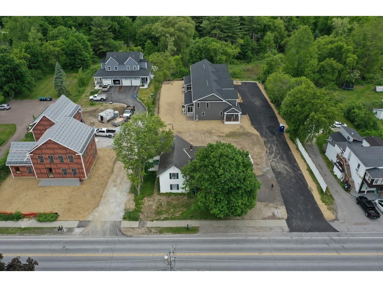 925 Falls Road, Unit 2