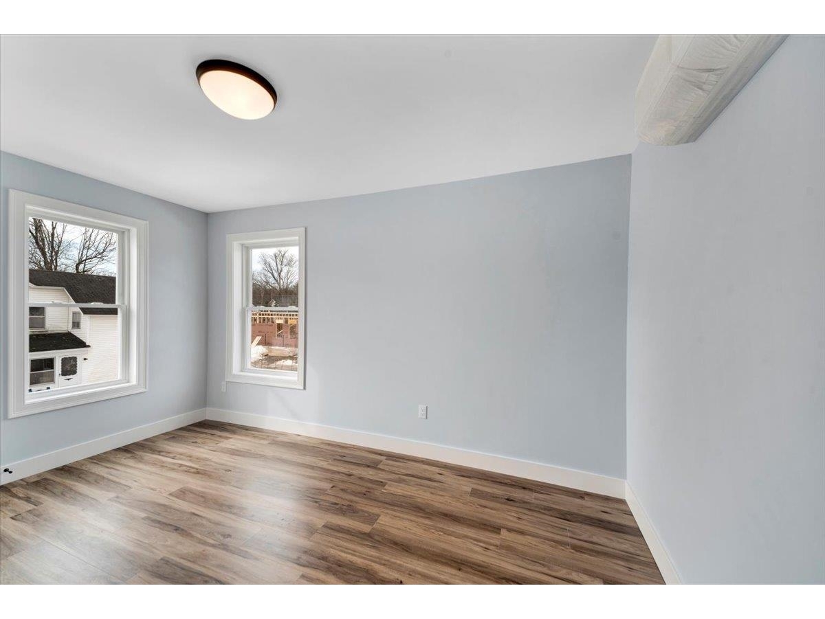 925 Falls Road, Unit 3