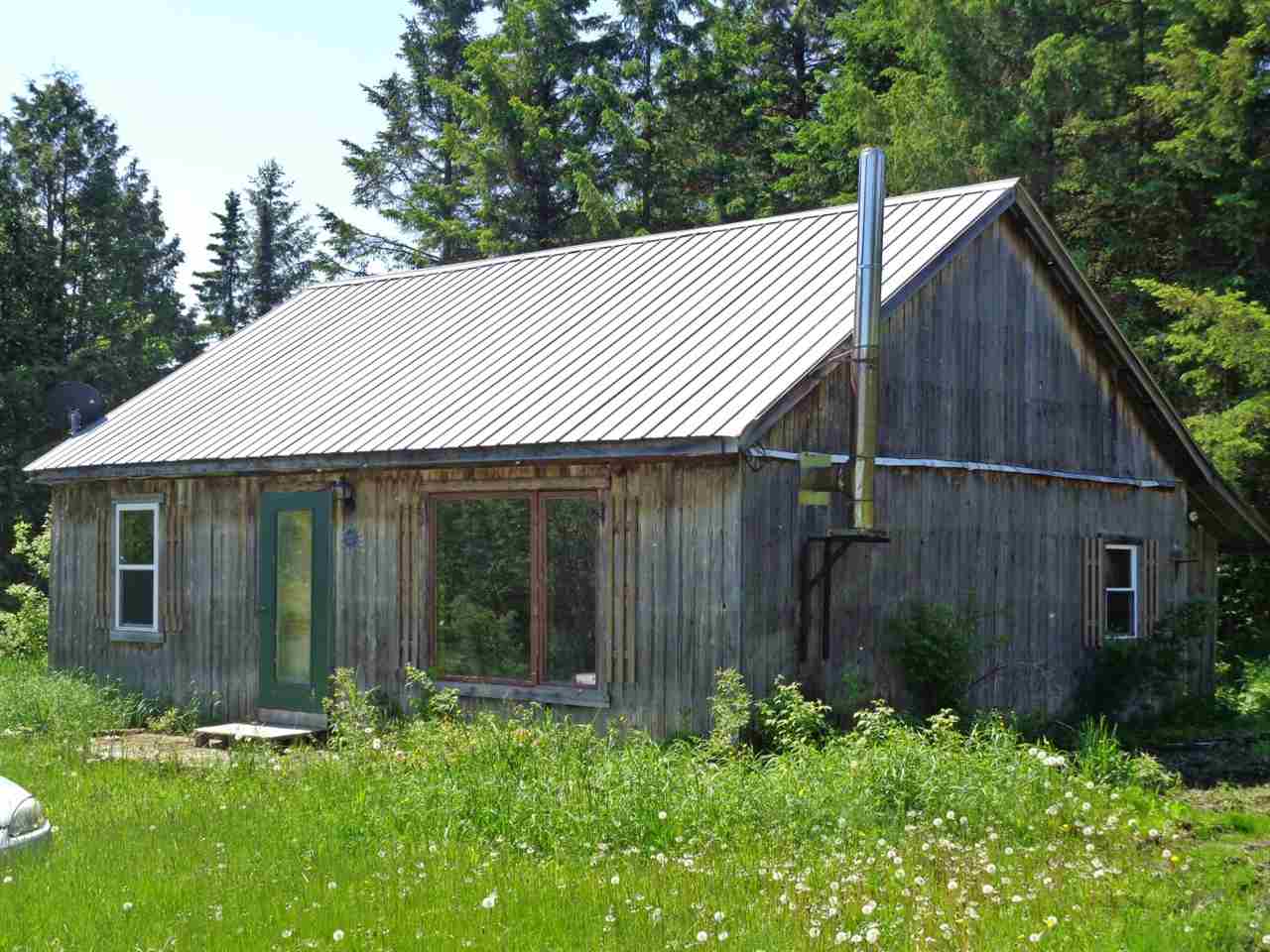 928 Valley Road