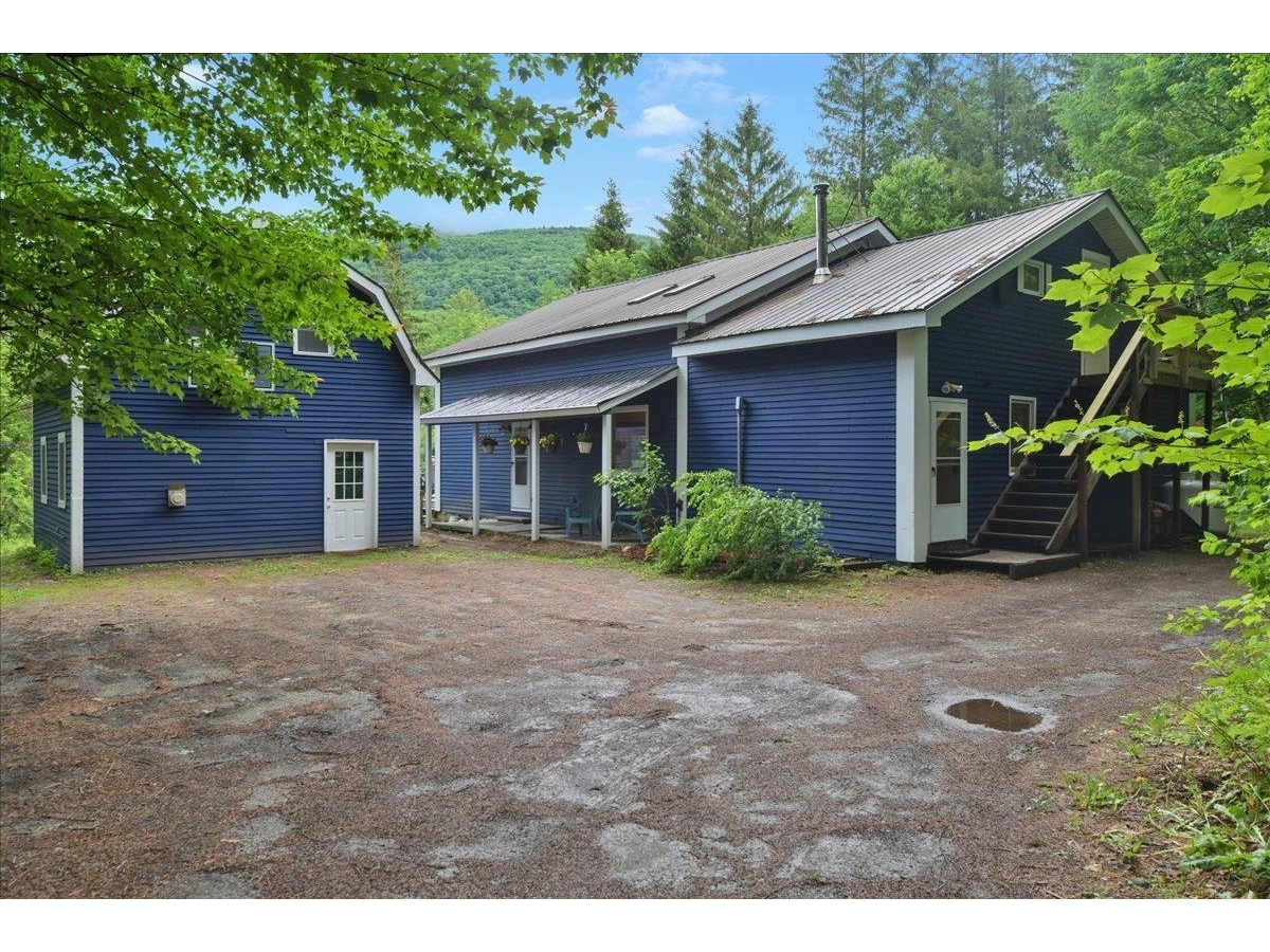 929 Codding Hollow Road
