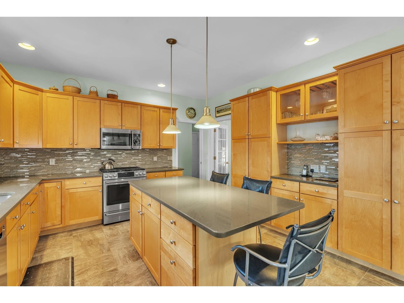 929 Southview Drive