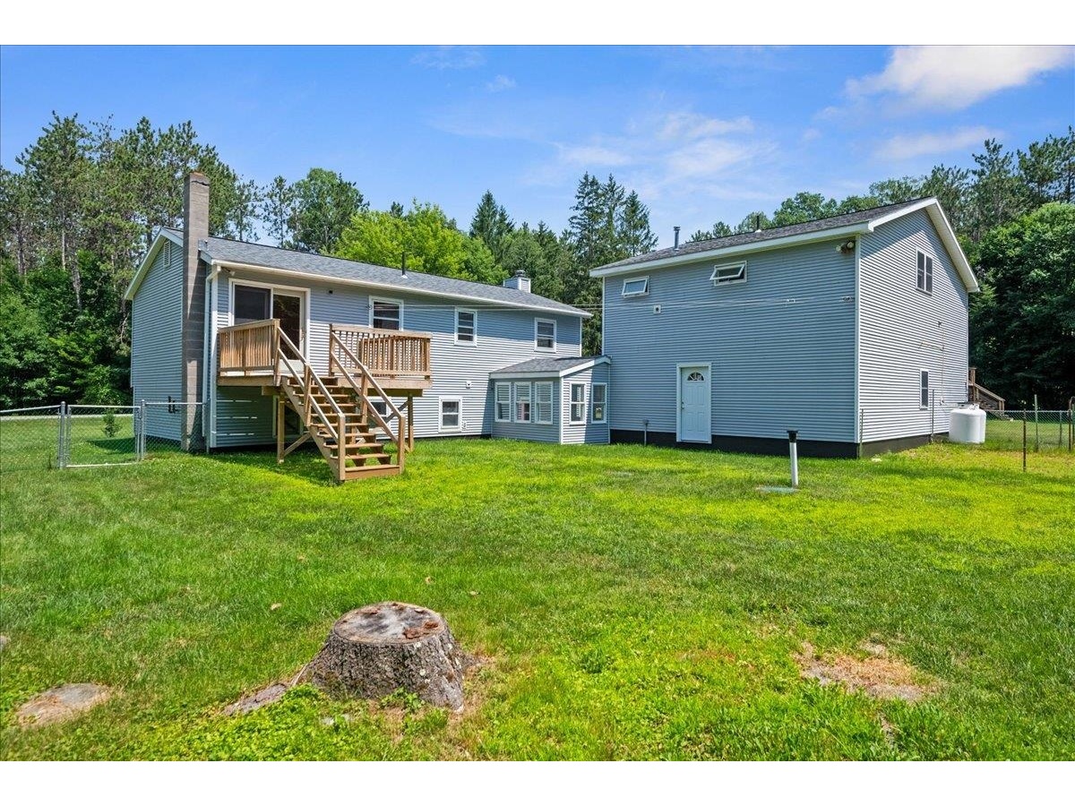 Back of home / Yard