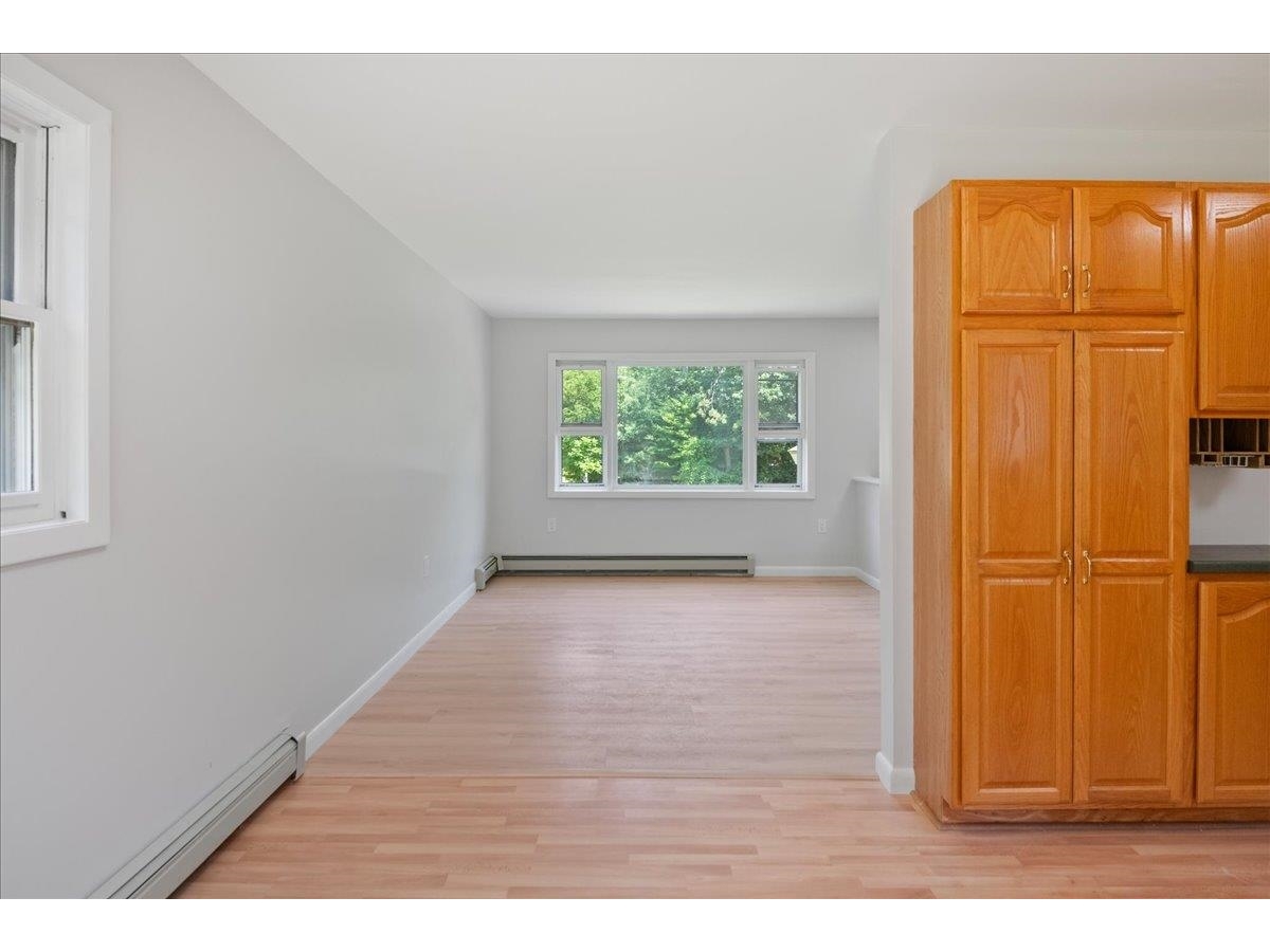 Dining Areas/Living Room