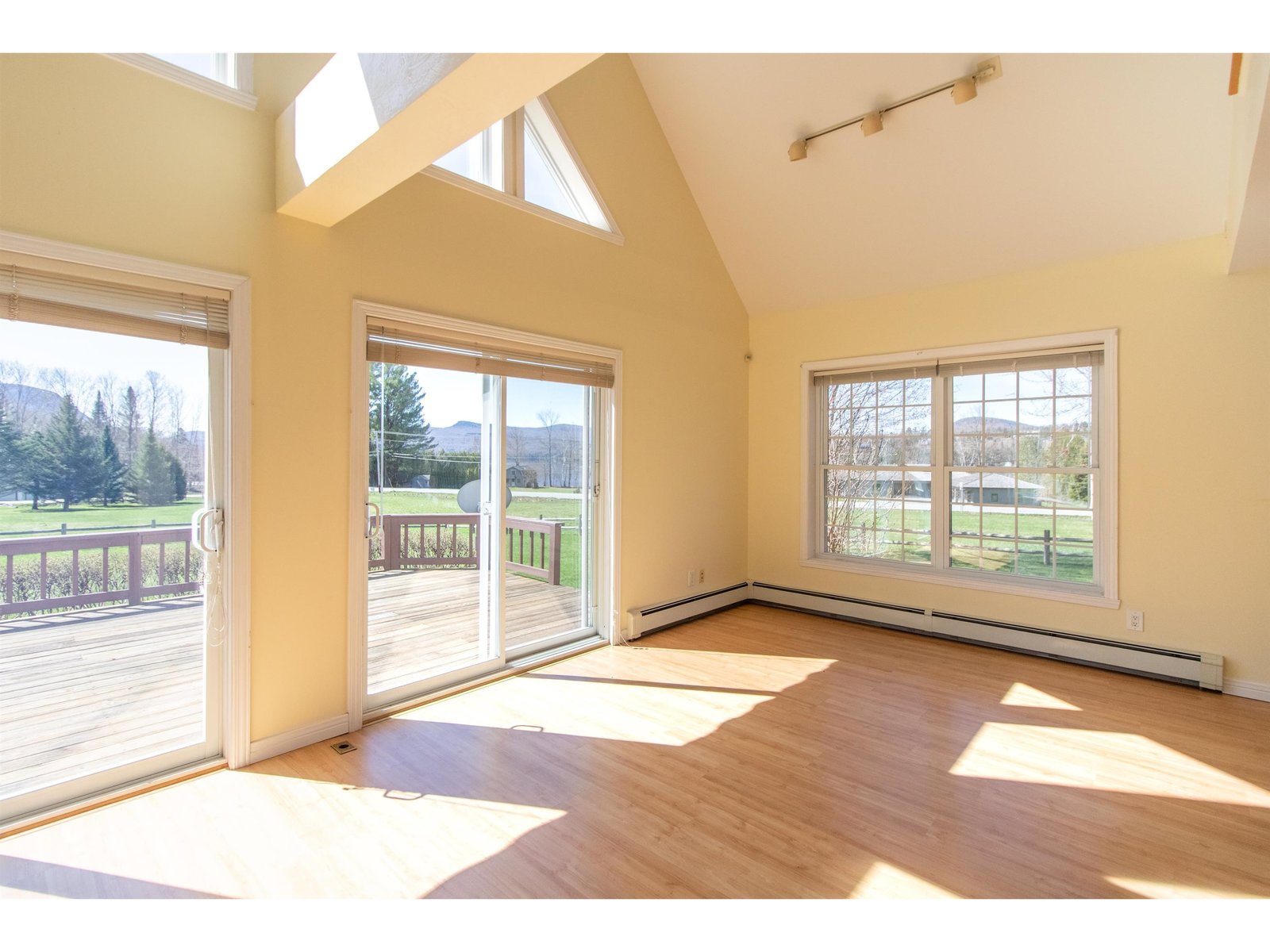93 Stoney Brook Lane