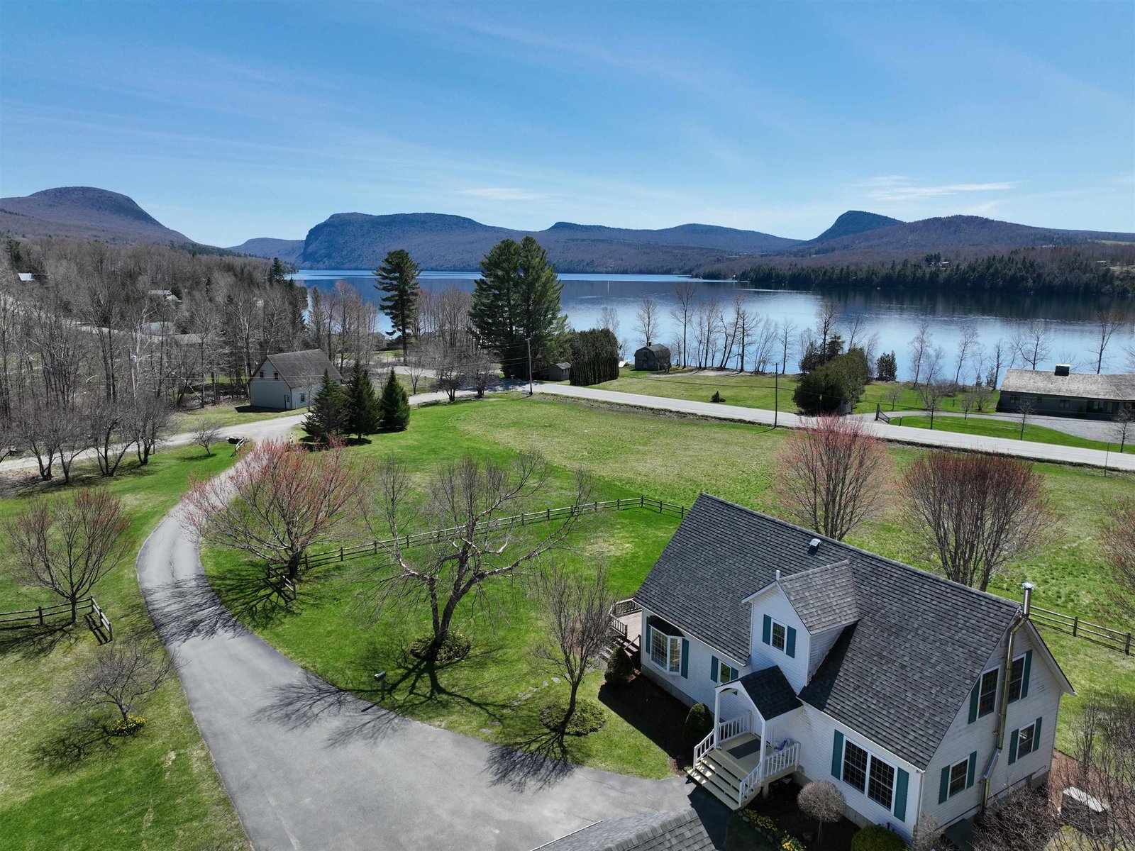 93 Stoney Brook Lane