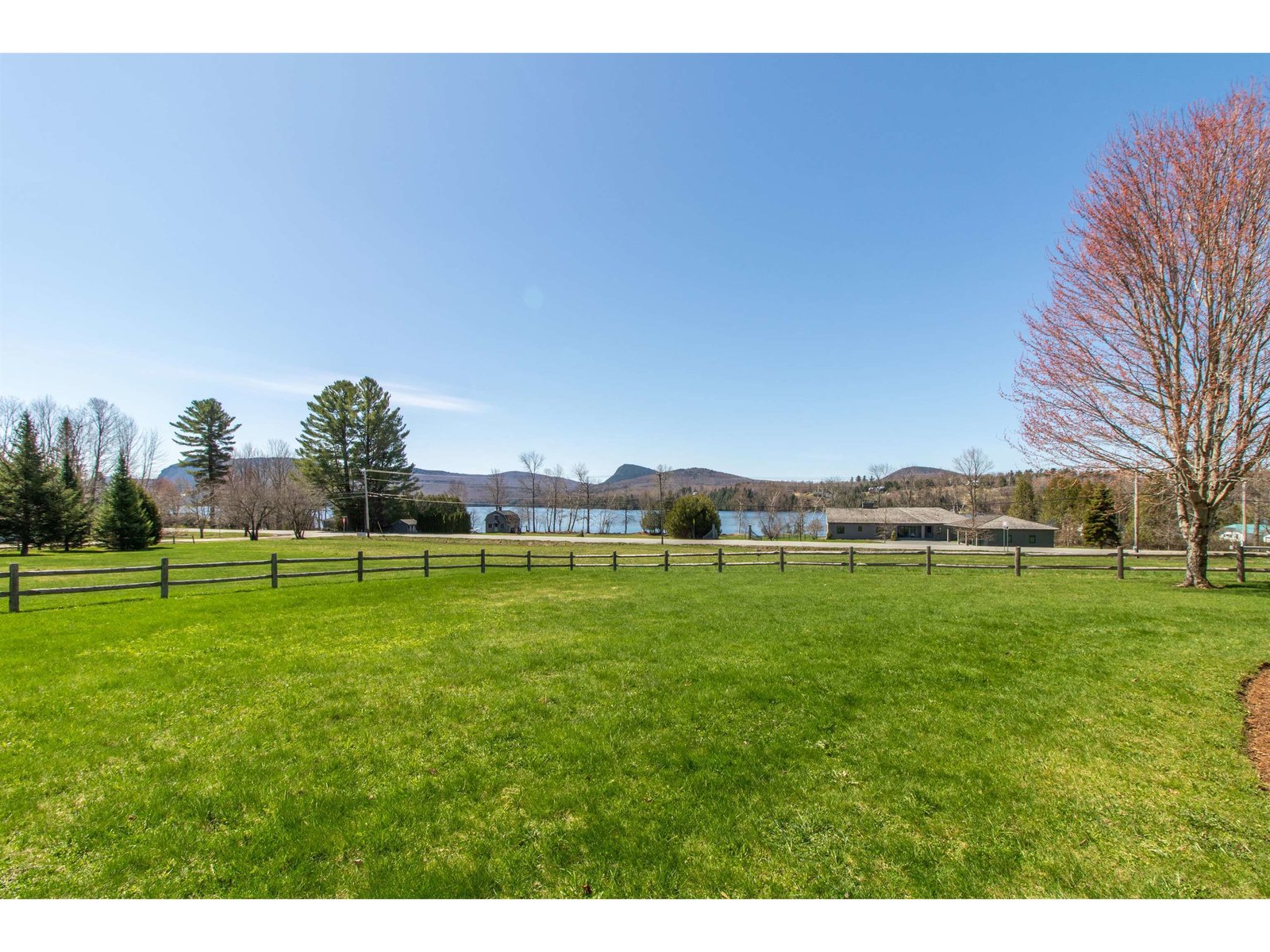 93 Stoney Brook Lane