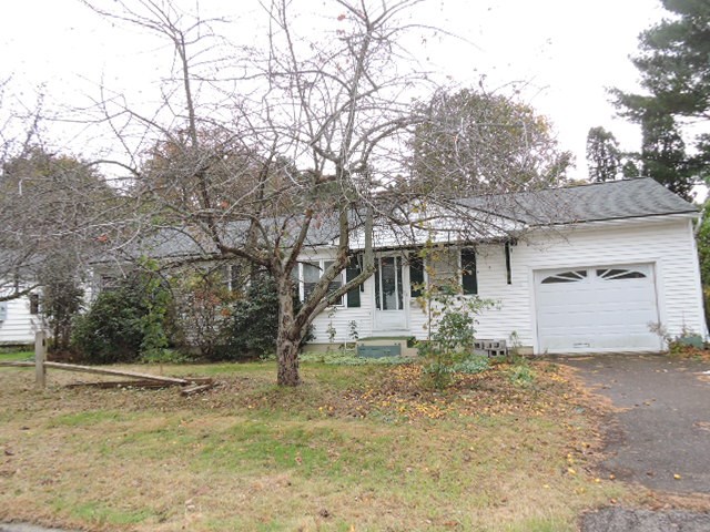 93 Village Green