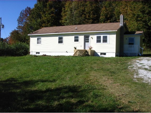 932 Lake Rd