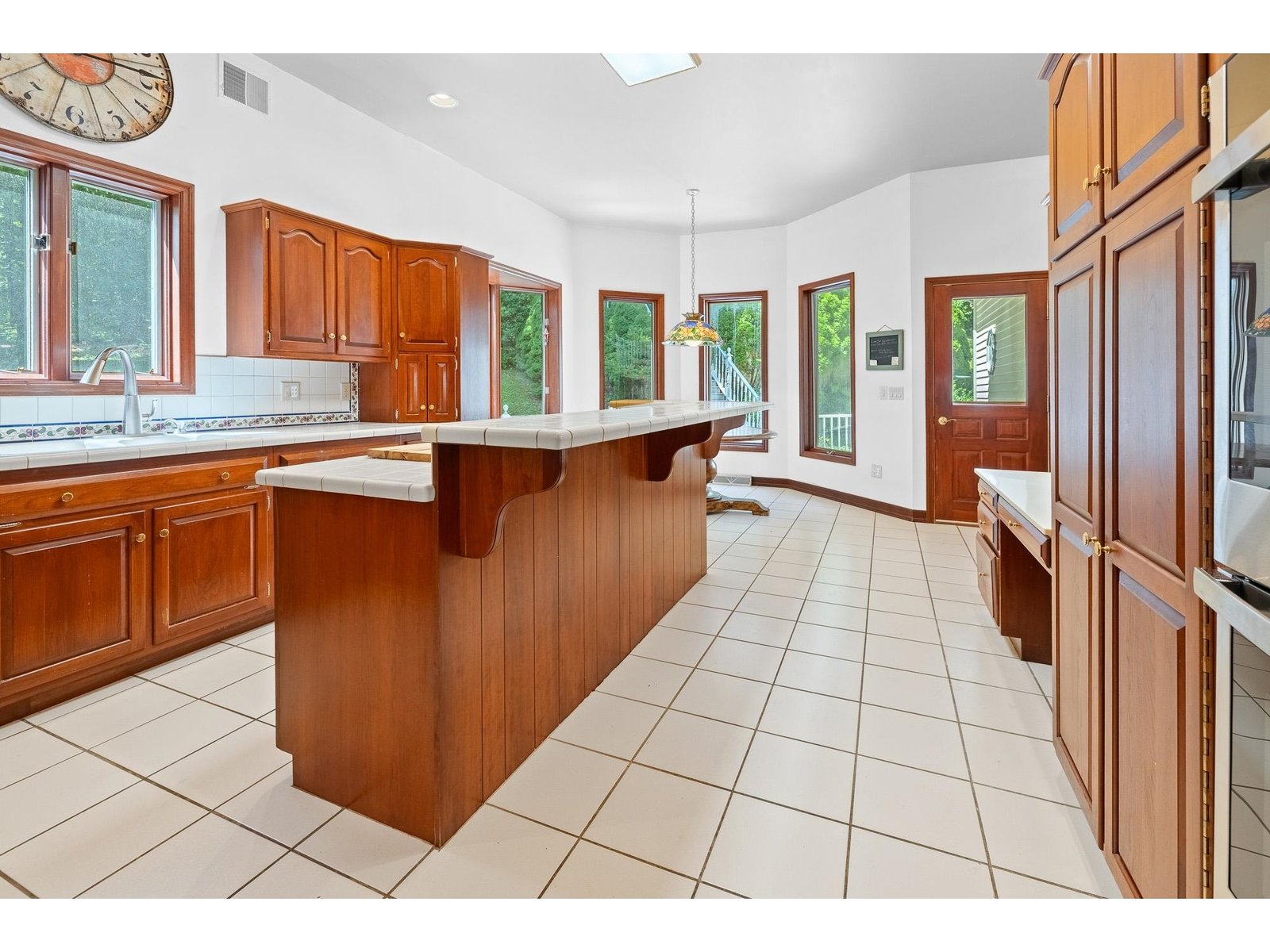 932 McNamara Road
