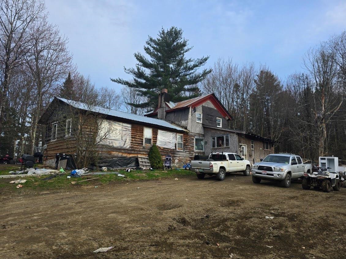 933 Burroughs Road, Kirby
