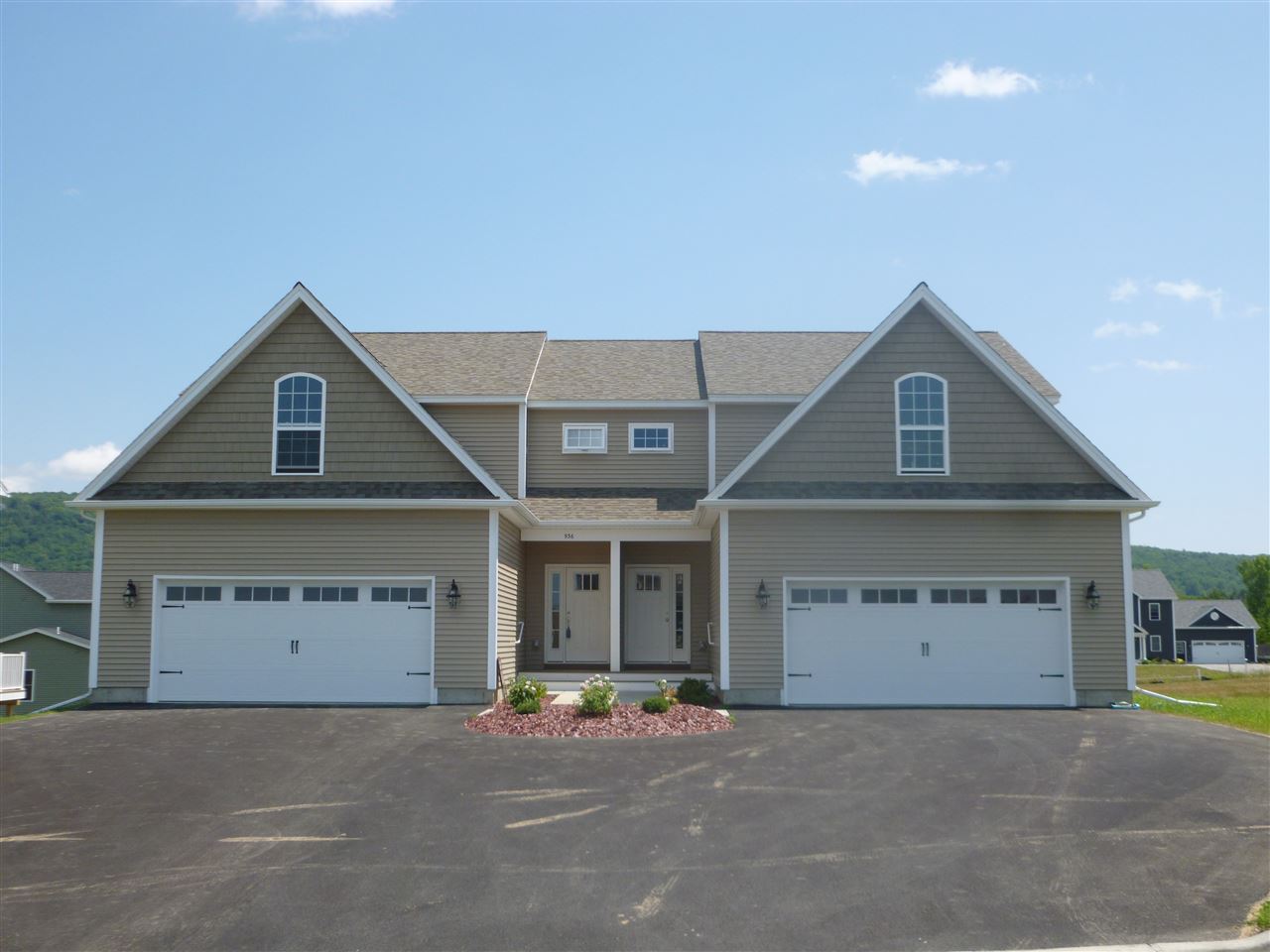 934 Harbor View Drive, Unit B
