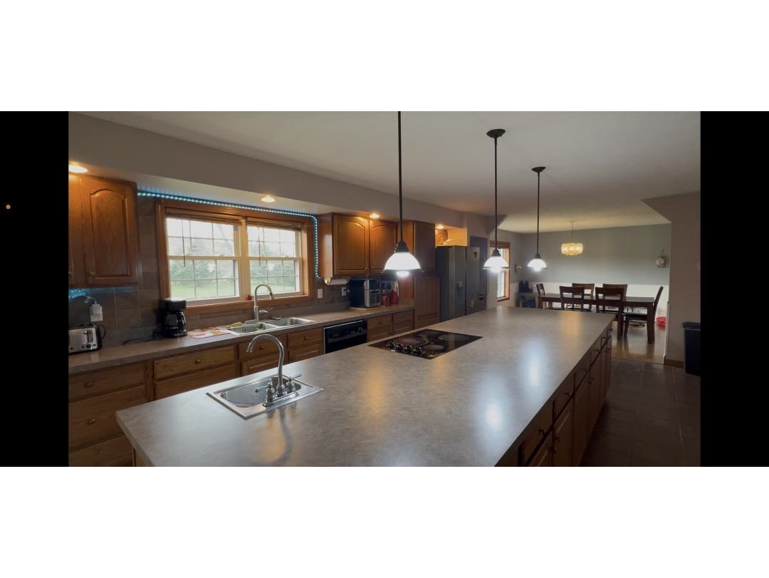 935 scott Road