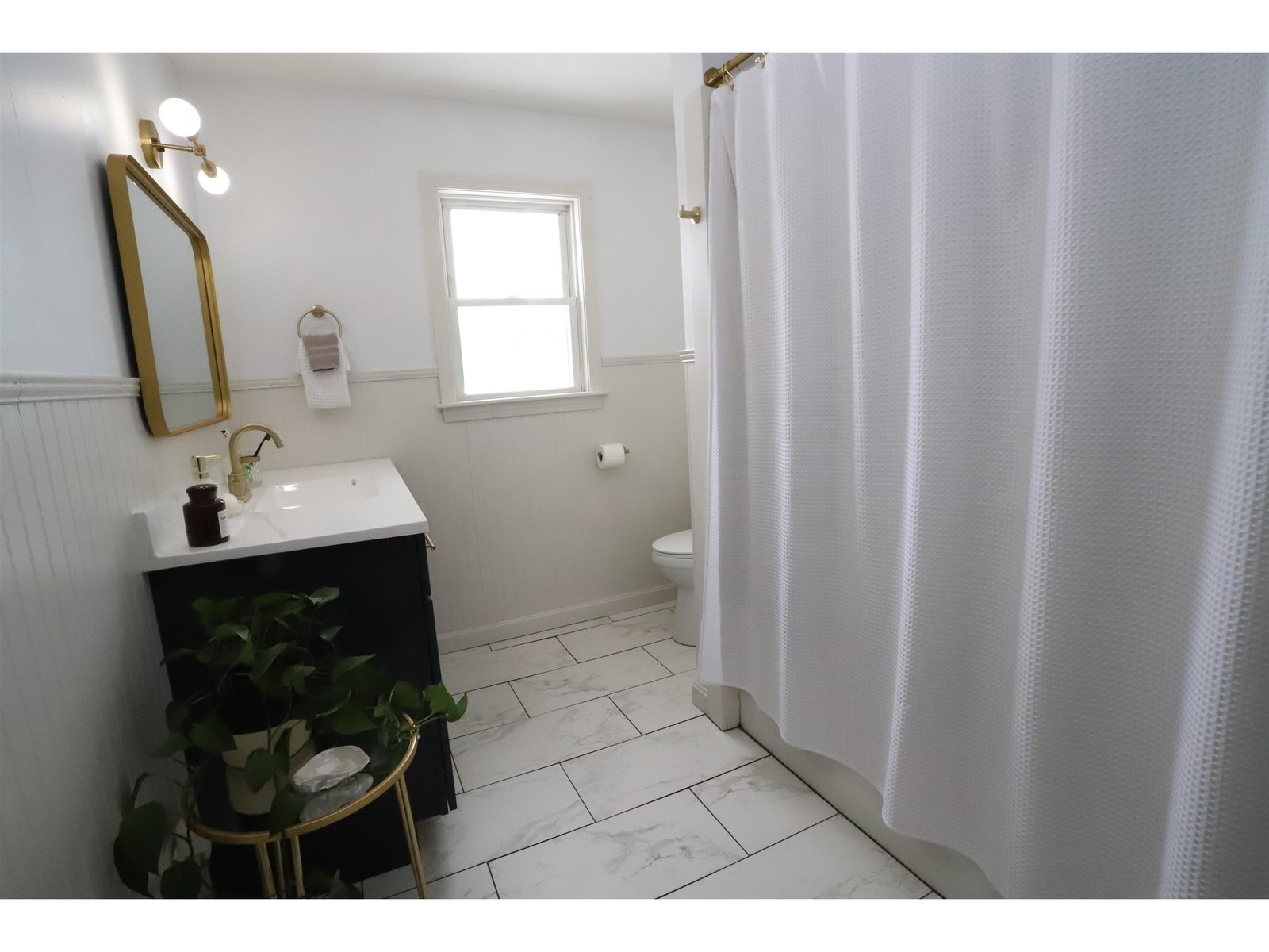 Remodeled Full Bath