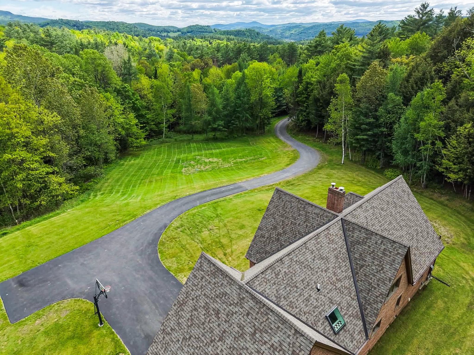 936 Rocky Ridge Road