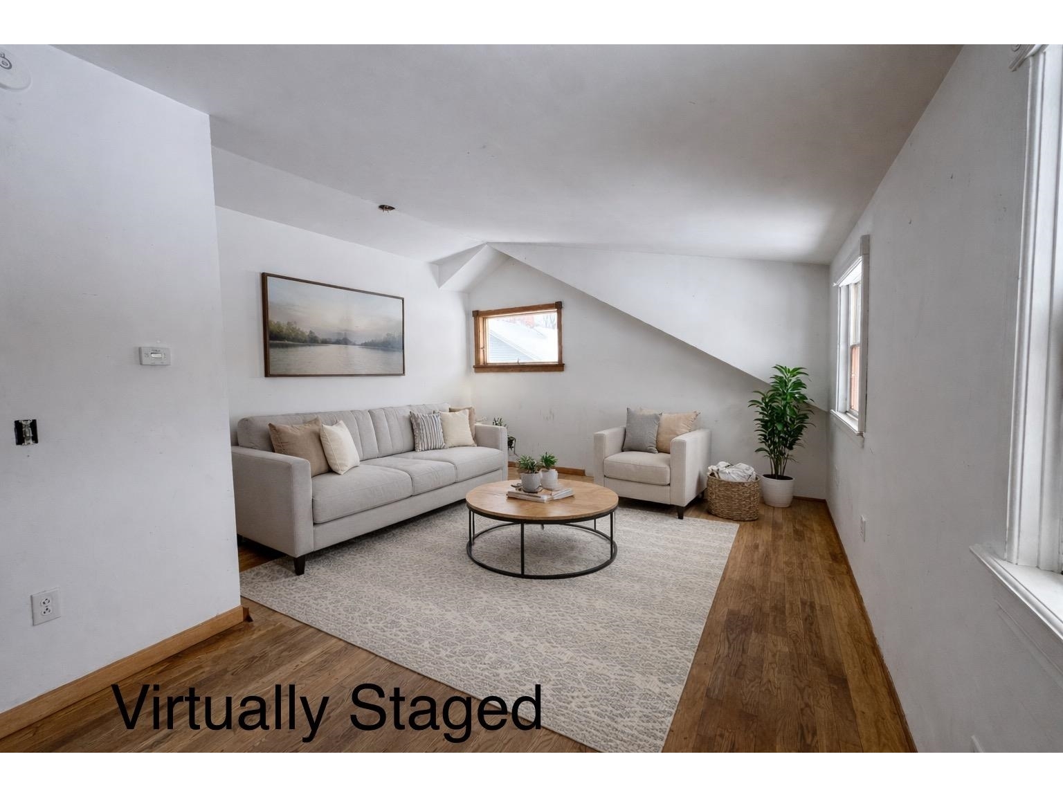 94 - Vacant - Virtually Staged