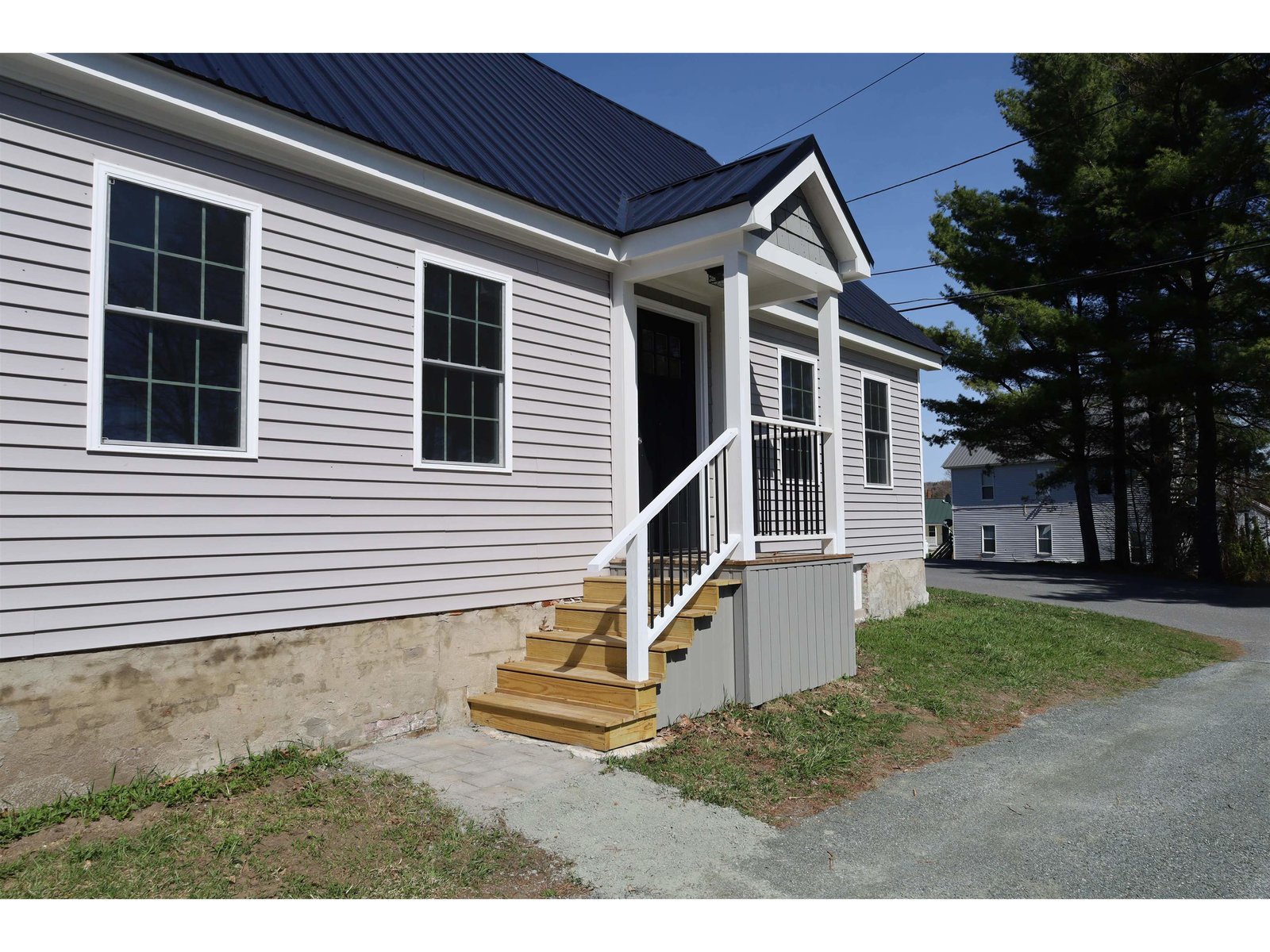 94 Brainerd Street