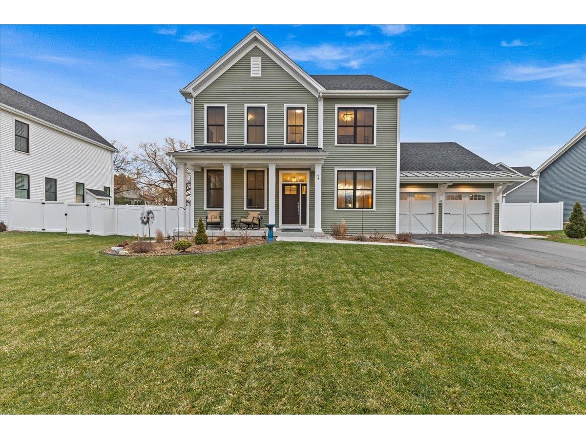 94 Caspian Lane