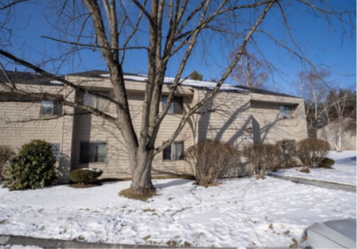 94 Hawthorne Circle