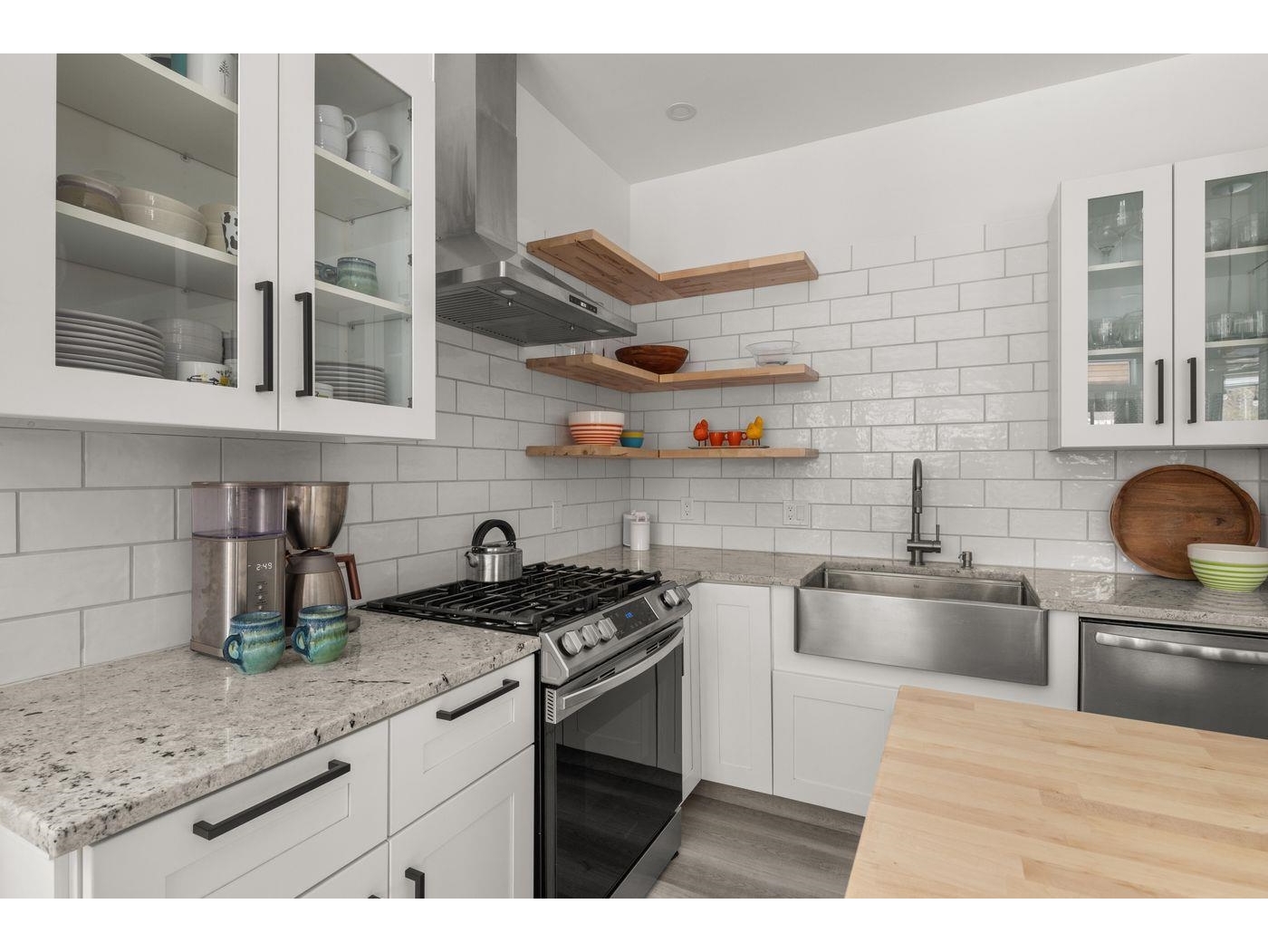 94 Hill Street, Unit 4