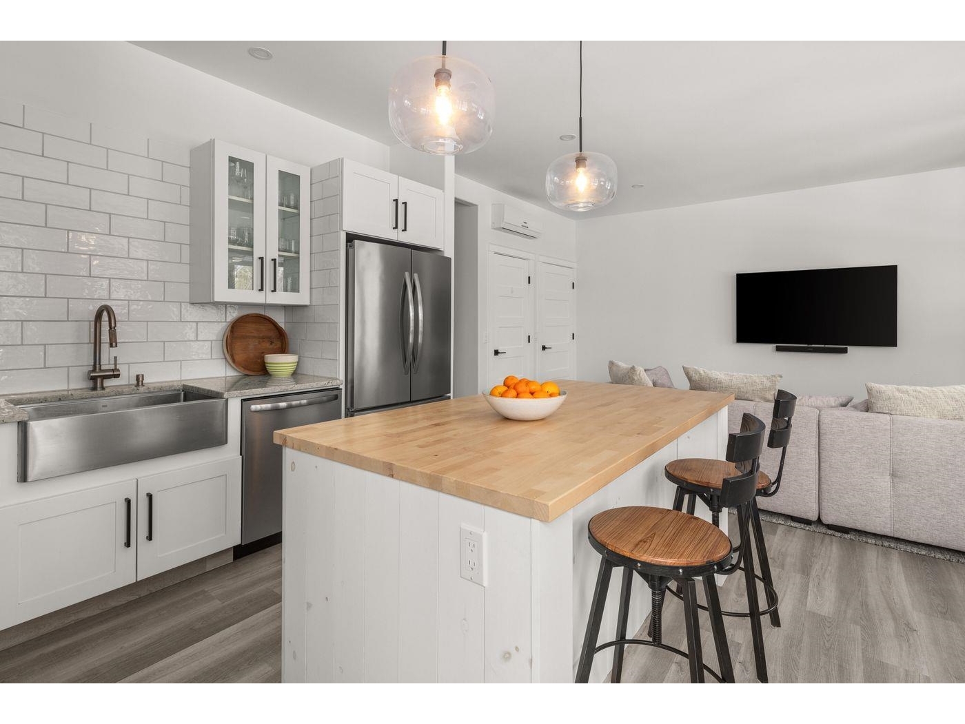 94 Hill Street, Unit 4