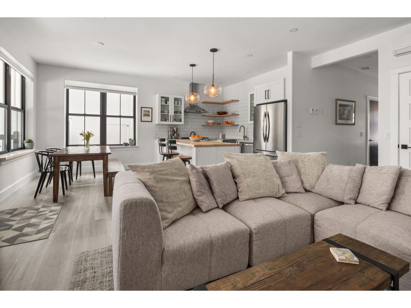 94 Hill Street, Unit 4