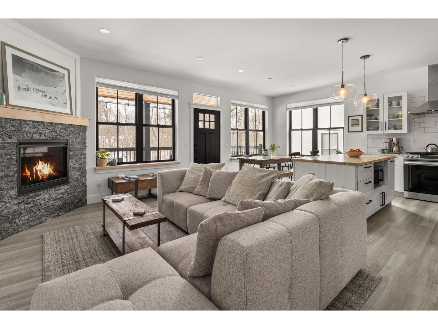 94 Hill Street, Unit 4