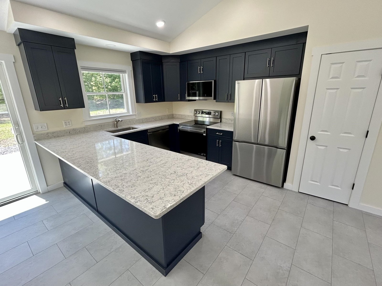 Love that kitchen!